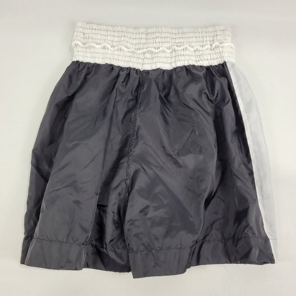 Thaiboxing Red Bull Boxing Shorts Black White Boys size XXL - Picture 2 of 3